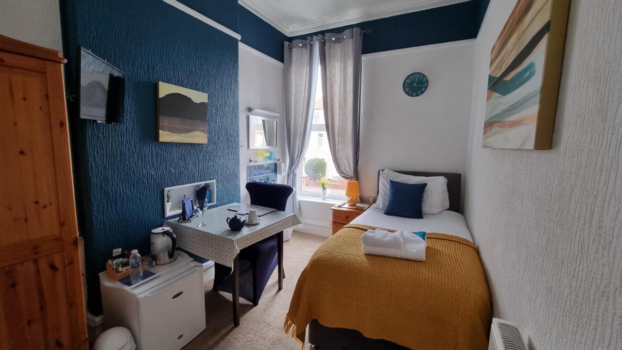 The Tilstone Guest House Llandudno Ngoại thất bức ảnh